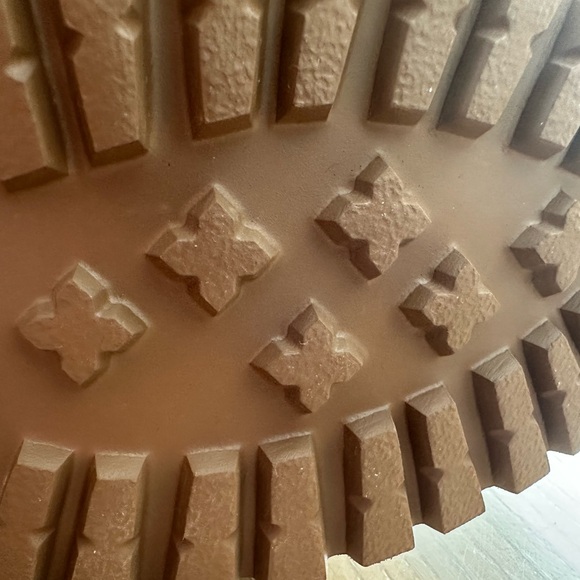 New without box Timberland Carnaby chelsea boots 7.5 - Picture 10 of 15